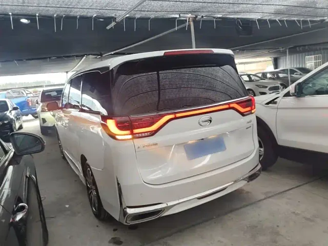 GAC Trumpchi M8 — Фото автомобиля 4