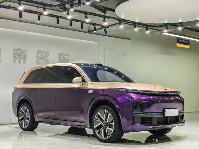 Li Auto L9 — Фото автомобиля 3