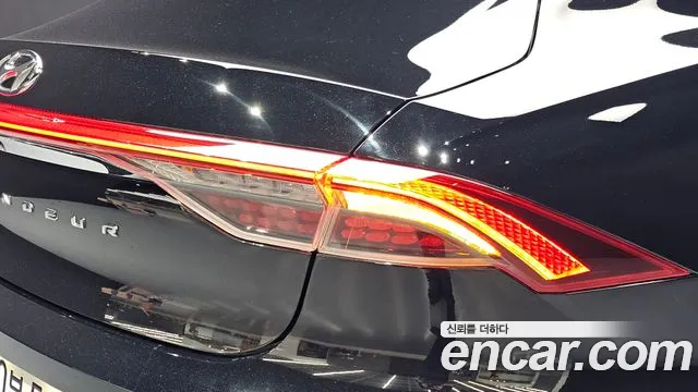 Hyundai Grandeur Новый Grandeur IG — Фото автомобиля 21