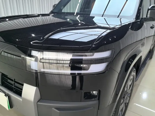 BYD FangChengBao Titanium 7 — Фото автомобиля 16