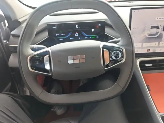 Geely Galaxy L6 — Фото автомобиля 10