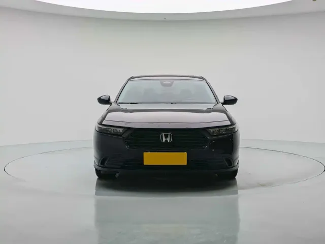 Honda Accord — Фото автомобиля 2