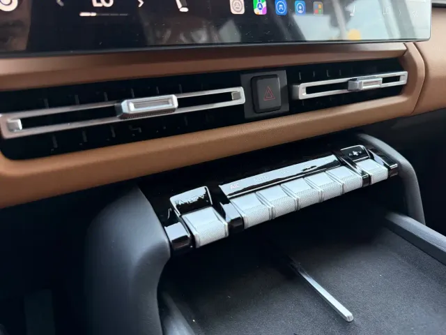 iCAR V27 — Фото автомобиля 13