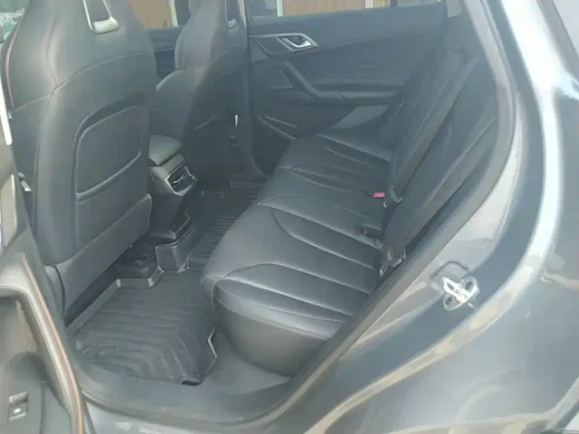 Roewe RX5 — Фото автомобиля 16