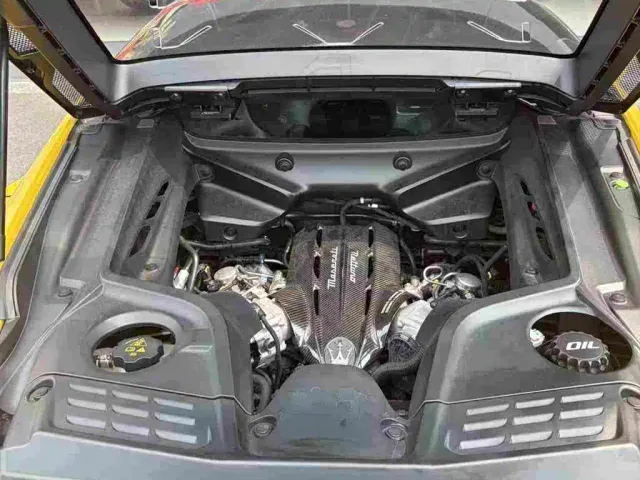 Maserati MC20 — Фото автомобиля 9