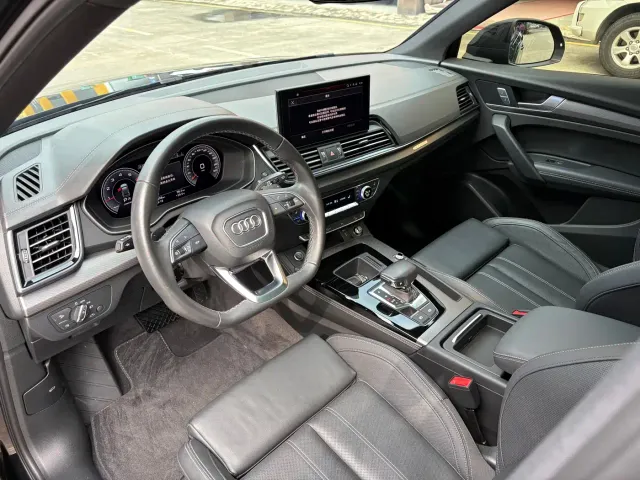 Audi Q5L — Фото автомобиля 5