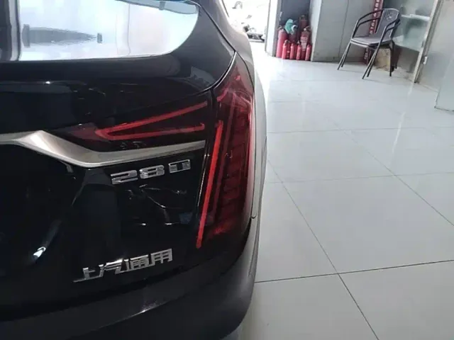 Cadillac CT6 — Фото автомобиля 7