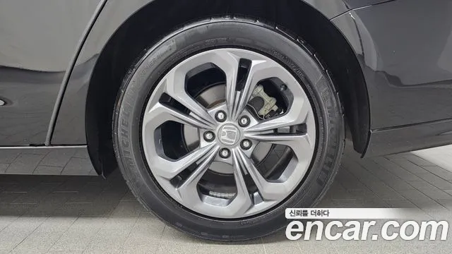 Honda Accord 1.5 Turbo — Фото автомобиля 20