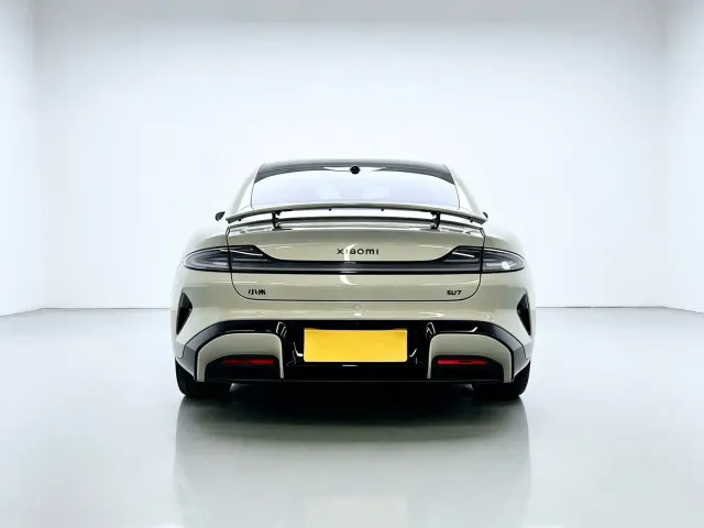 Xiaomi Auto Xiaomi SU7 2024 RWD Long Range Intelligent Driving Edition — Фото автомобиля 5