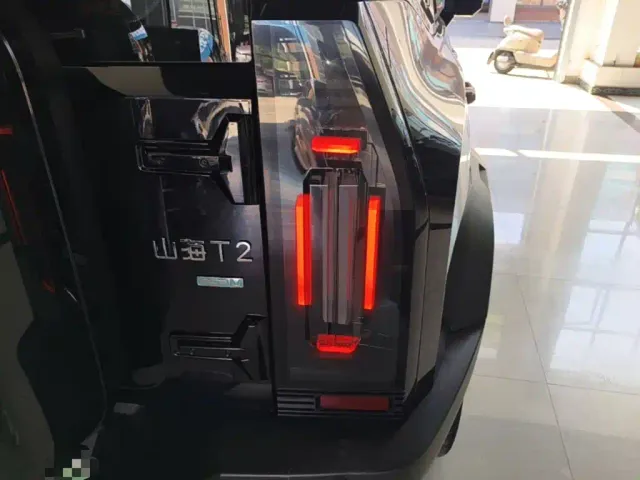 Jetour T2 — Фото автомобиля 7