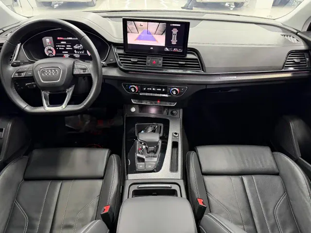 Audi Q5L — Фото автомобиля 8