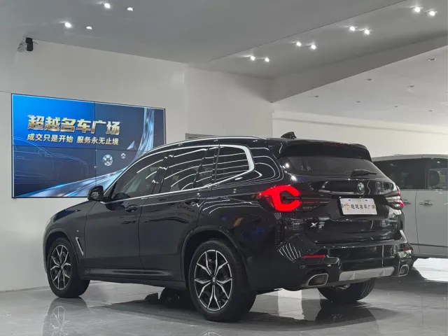 BMW X3 — Фото автомобиля 4