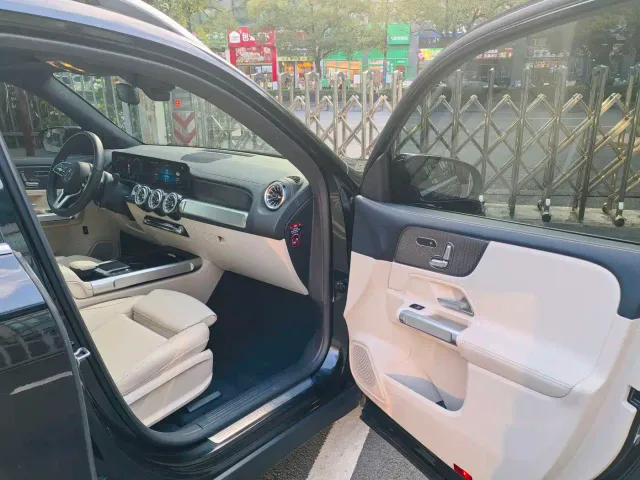 Mercedes-Benz EQB — Фото автомобиля 8