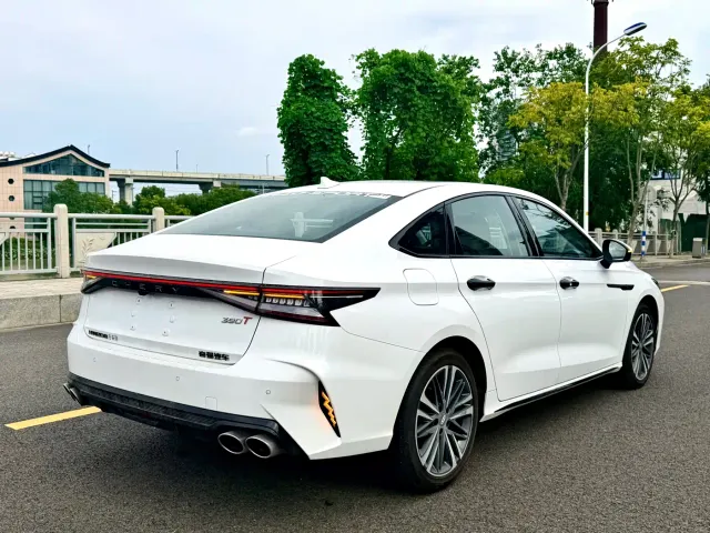 Chery Arrizo 8 — Фото автомобиля 7