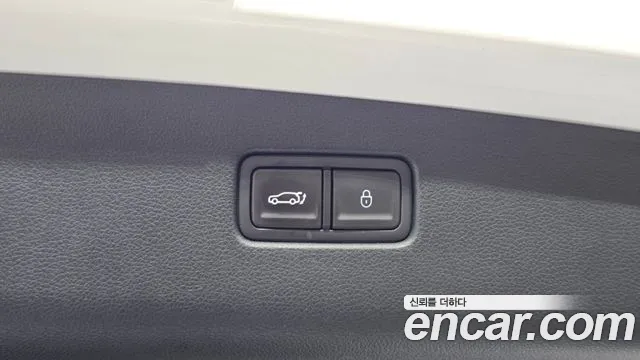 Genesis GV70 2.5T Бензин AWD — Фото автомобиля 15