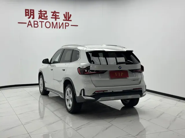 BMW X1 — Фото автомобиля 8