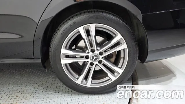 Mercedes-Benz E-Class W213 — Фото автомобиля 6