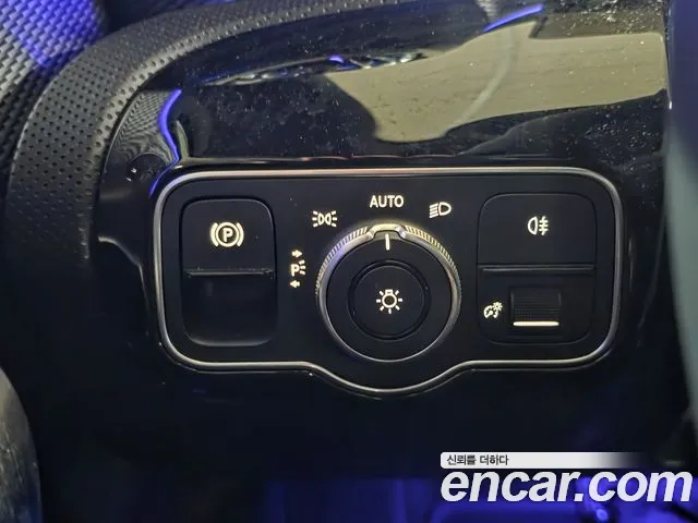 Mercedes-Benz A-Class W177 — Фото автомобиля 16