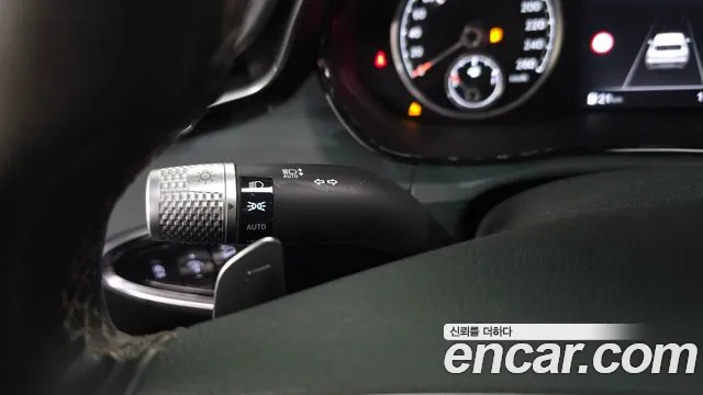 Genesis GV70 — Фото автомобиля 28