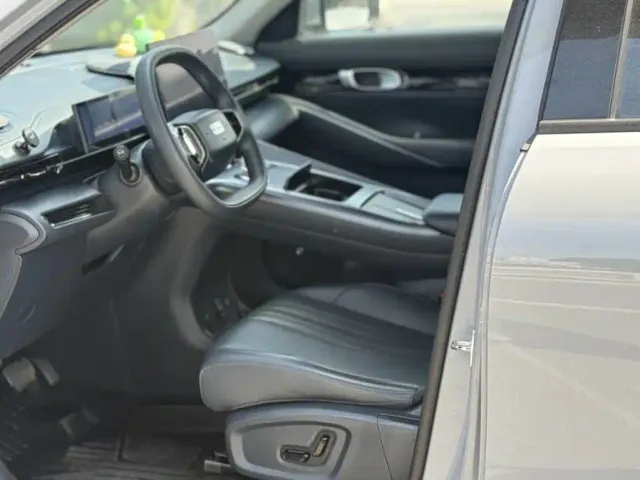 Geely Galaxy E5 — Фото автомобиля 7