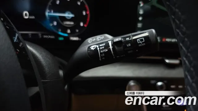 Kia Canival Carnival 4 поколение Дизель 9 мест Signature — Фото автомобиля 18