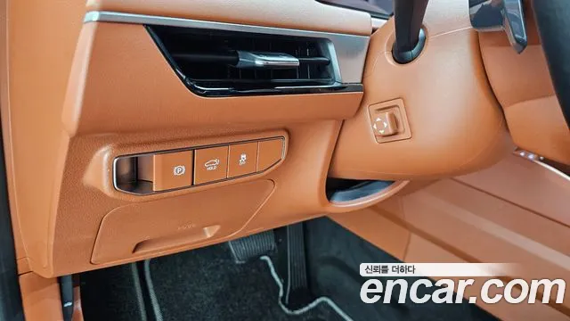 Kia K8 The New K8 2.5 Бензин 2WD — Фото автомобиля 17