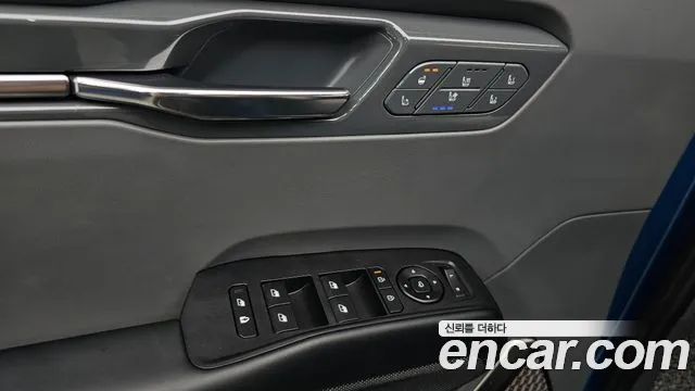 Kia EV9 — Фото автомобиля 17