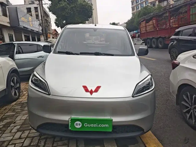 Wuling Hongguang — Фото автомобиля 2