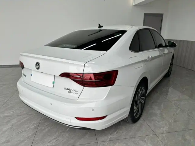 Volkswagen Sagitar — Фото автомобиля 5