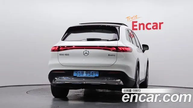 Mercedes-Benz EQS — Фото автомобиля 4