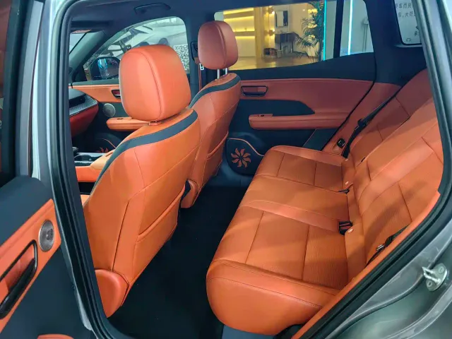 Toyota BoZhi 3X — Фото автомобиля 10