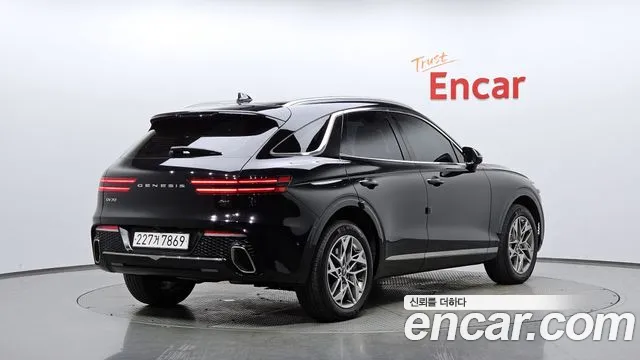 Фотография автомобиля — Genesis GV70 2.5T Бензин AWD