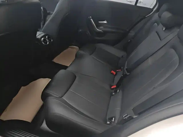 Mercedes-Benz A-Class — Фото автомобиля 16