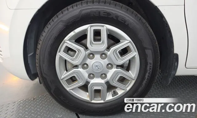 Hyundai Staria — Фото автомобиля 5