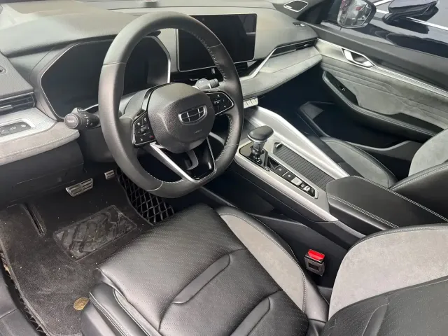 Geely Xingrui — Фото автомобиля 12