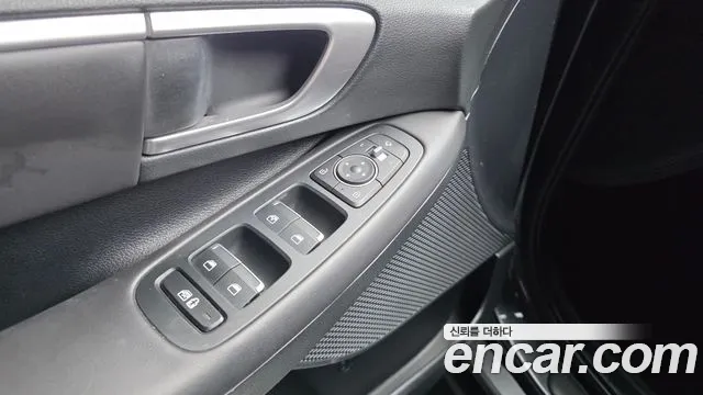 Hyundai Sonata — Фото автомобиля 27