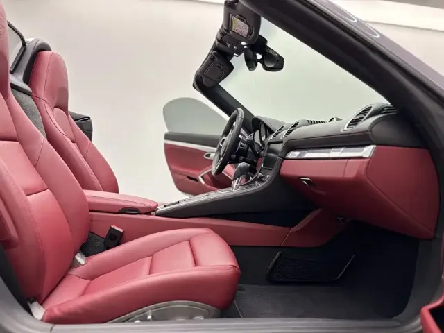 Porsche Porsche 718 2022 Boxster 2.0T — Фото автомобиля 21