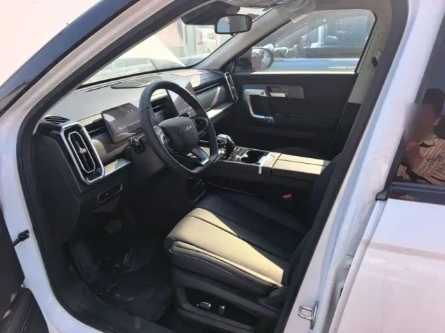Chery Tiggo 7 — Фото автомобиля 14