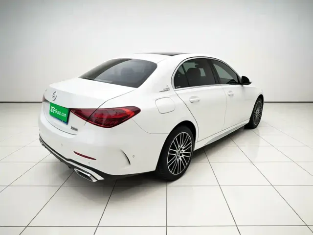 Mercedes-Benz C-Class — Фото автомобиля 6