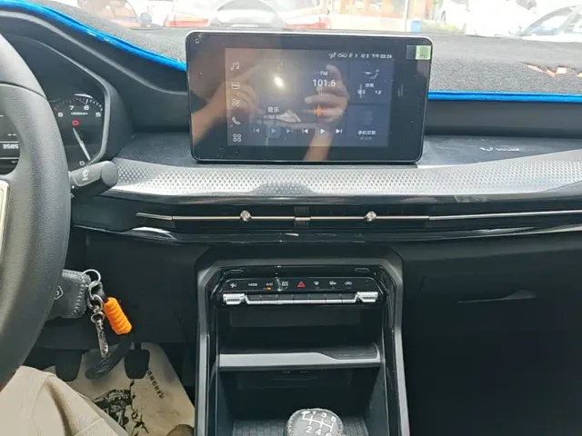 Wuling Asta — Фото автомобиля 12