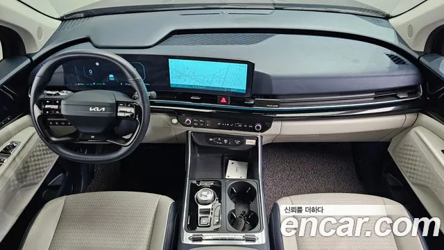 Kia Canival — Фото автомобиля 7