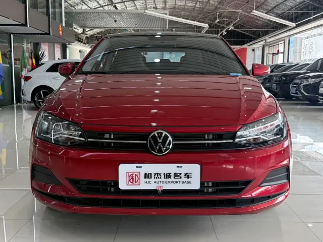 Фотография автомобиля — Volkswagen Polo
