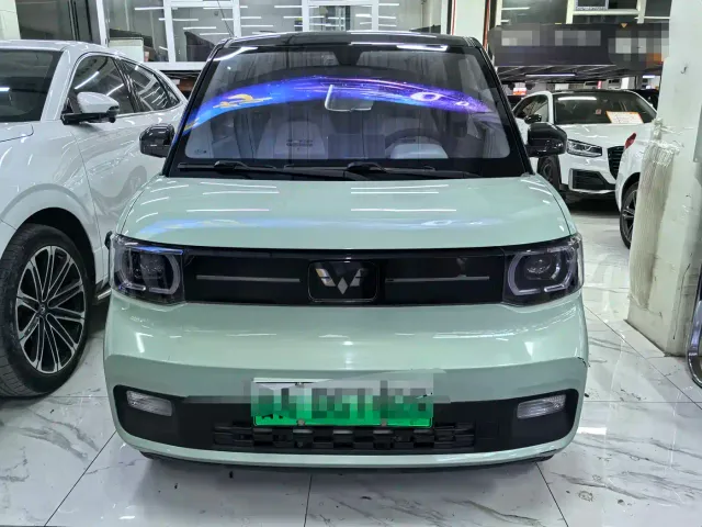 Wuling Hongguang Mini EV — Фото автомобиля 2