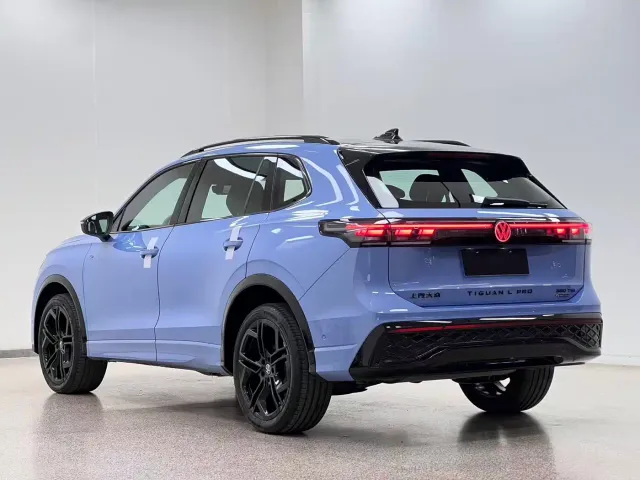 Volkswagen Tiguan L — Фото автомобиля 6