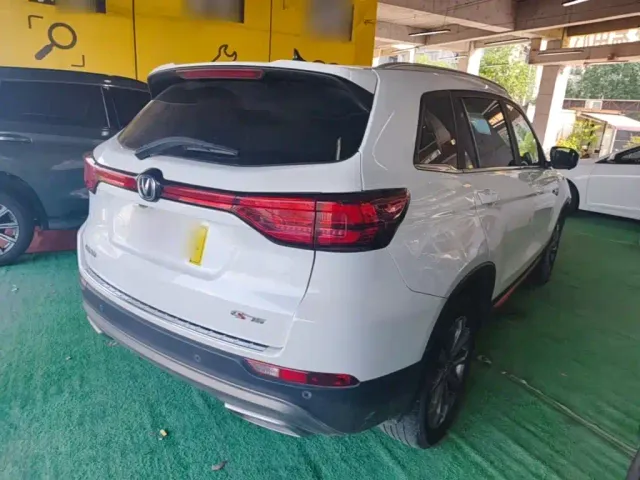 Changan CS75 — Фото автомобиля 6