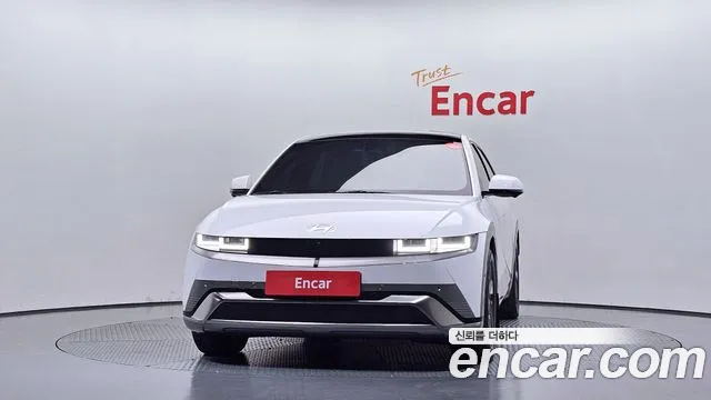 Hyundai Ioniq 5 New — Фото автомобиля 3