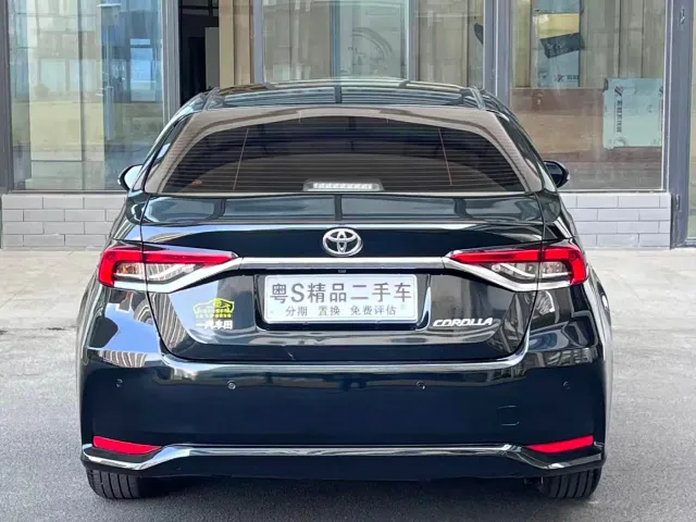 Toyota Corolla — Фото автомобиля 4