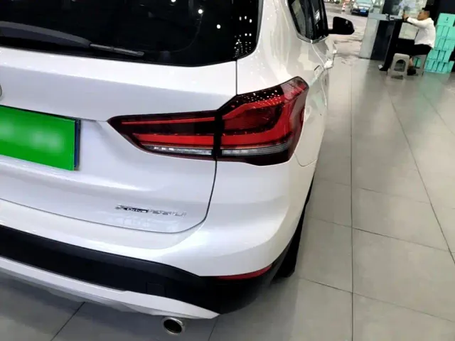 BMW X1 — Фото автомобиля 7