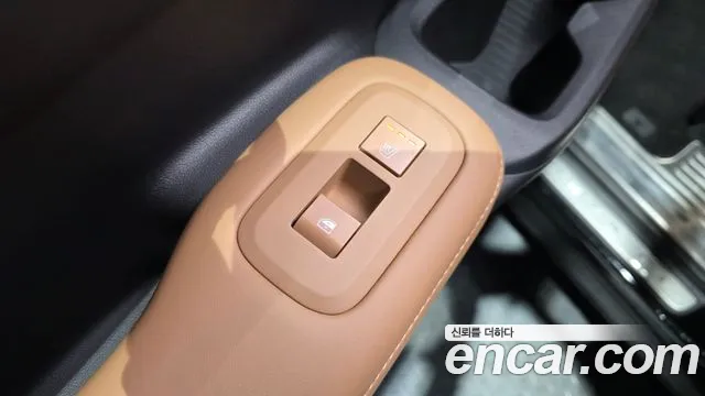 Hyundai Santa Fe MX5 — Фото автомобиля 28