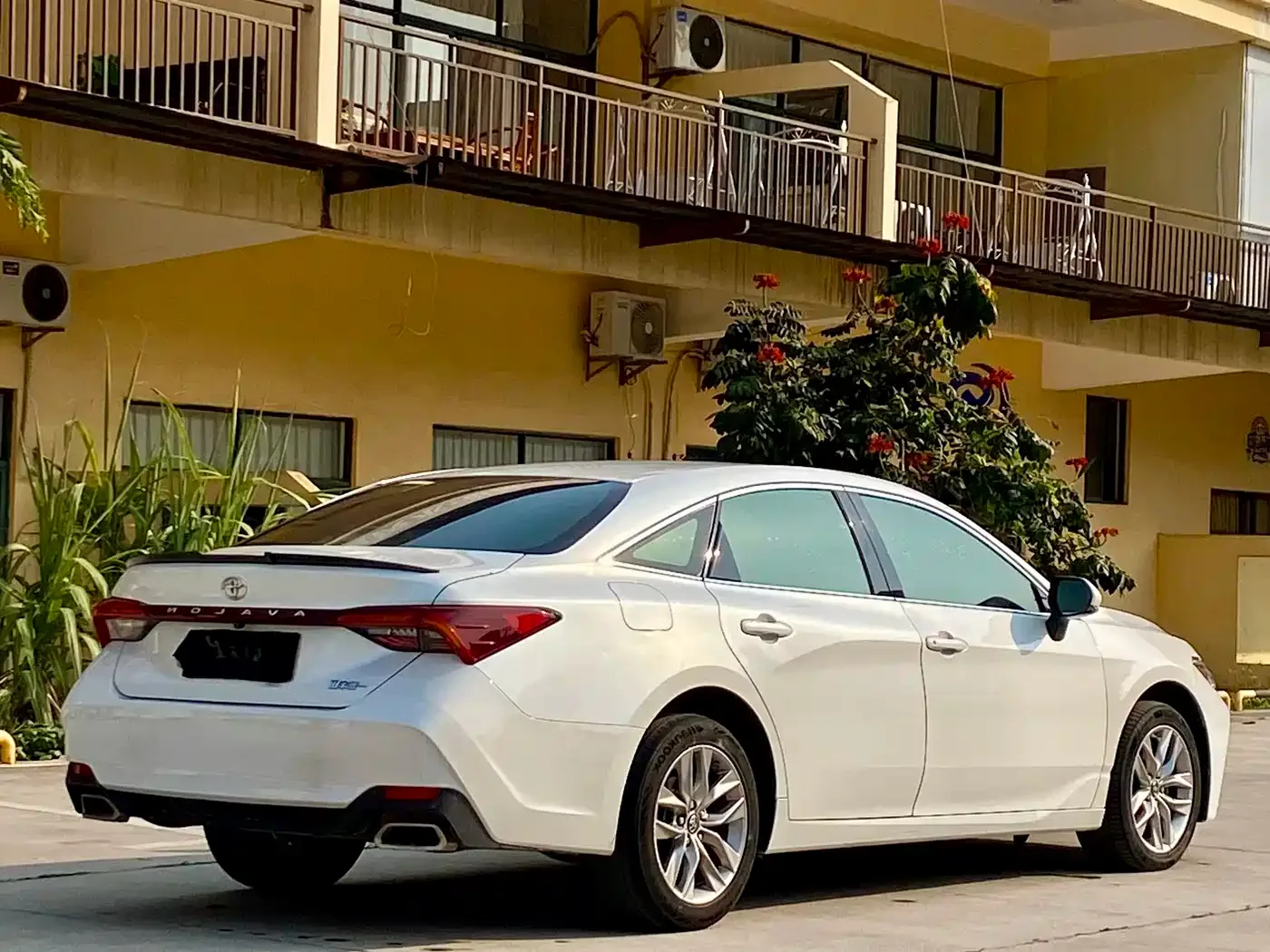 Toyota Avalon 2019 2.0L Progressive Edition (China VI) — Фото автомобиля 18